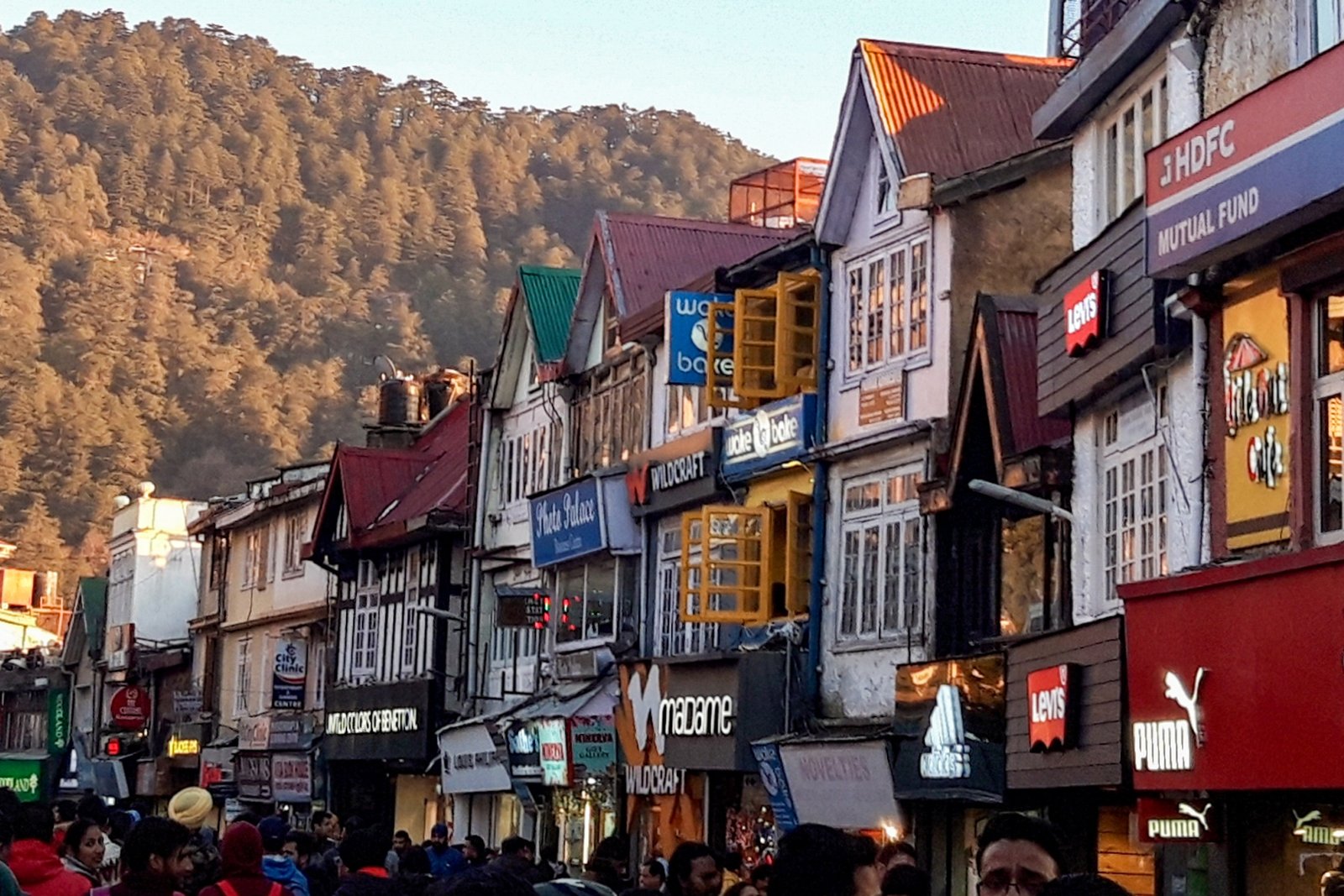 Brothers Hotel and Restaurant